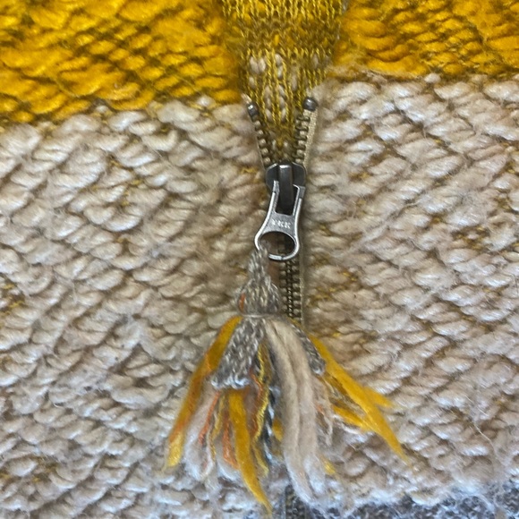 Change of the moon sweater (Anthropology) - Picture 6 of 8